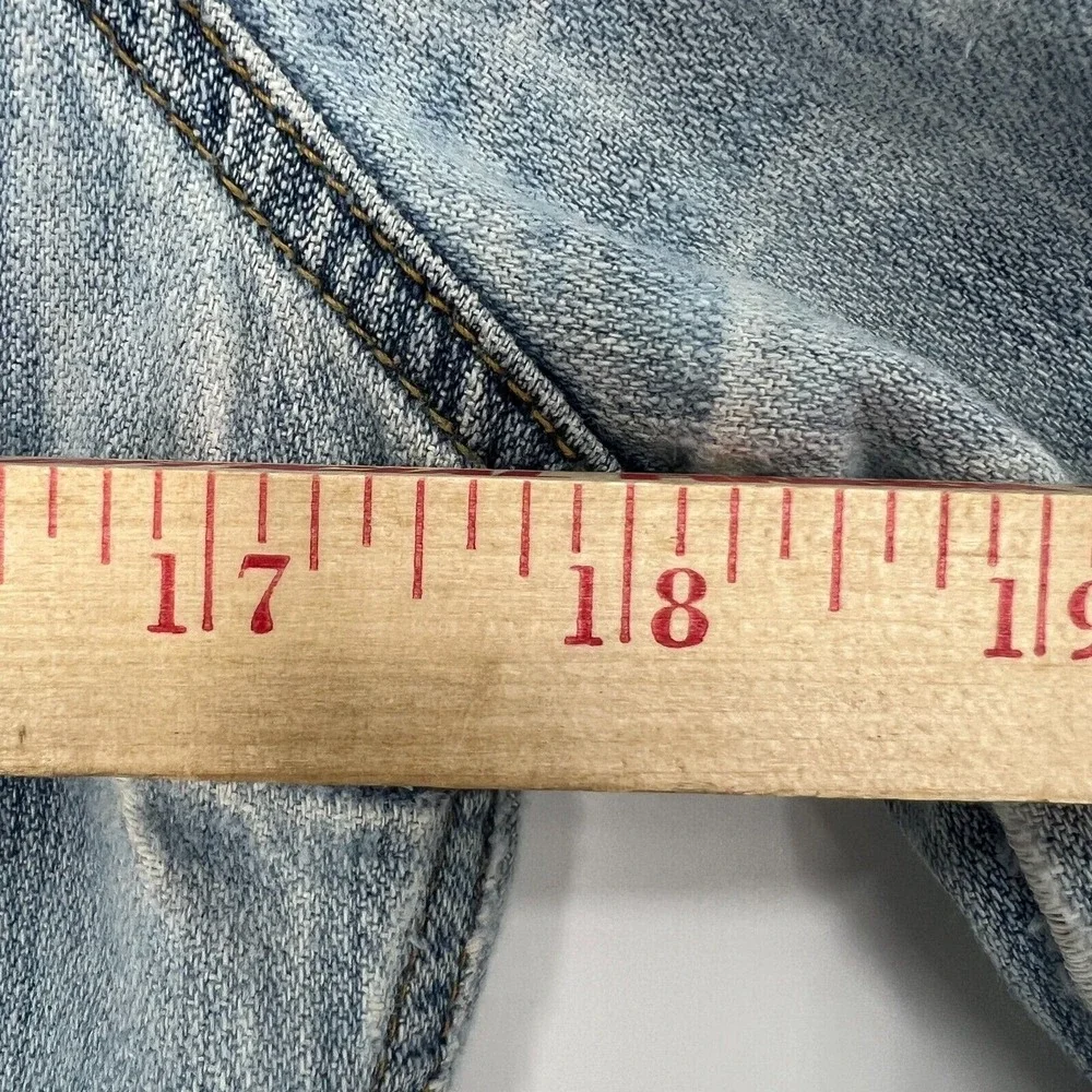 Roxy Crop Jean Jacket Womens Size M Blue Cotton Denim Distressed‎ Light Vtg Wash